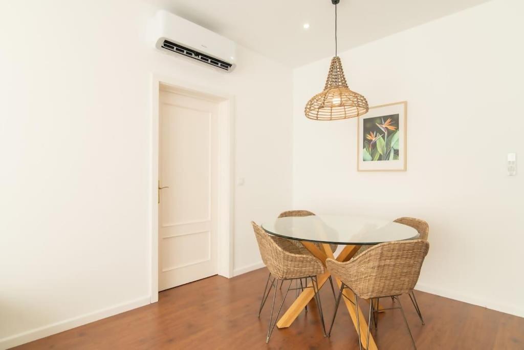 Cozy Sea View Apartment Near City & Airport Ponta Delgada Exterior foto